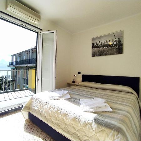 Monia House Sea View Lägenhet Levanto Exteriör bild